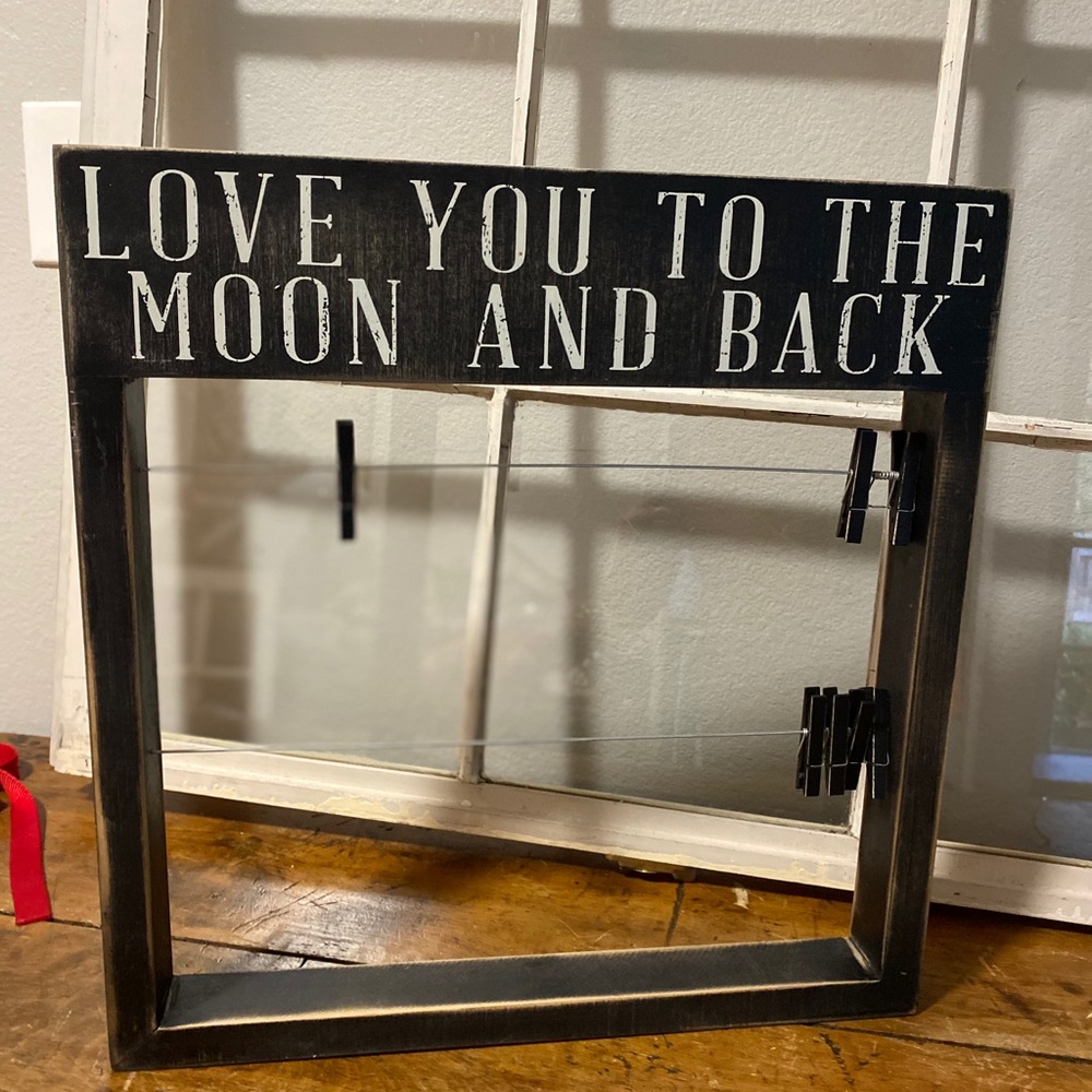 Love you photo holder